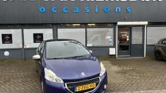 Blauw Gebruikt 2015 Peugeot 208 Style Hatchback | € 6.295 (Eerlijke prijs)