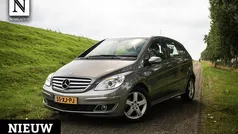 Grijs Gebruikt 2007 Mercedes B170 MPV | € 6.490 (Eerlijke prijs)