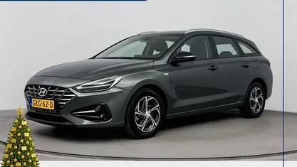 Grijs Gebruikt 2024 Hyundai i30 Comfort Stationwagen | € 21.900 (Eerlijke prijs)