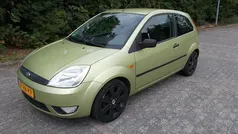 Groen Gebruikt 2005 Ford Fiesta Futura Hatchback | € 1.500 (Eerlijke prijs)