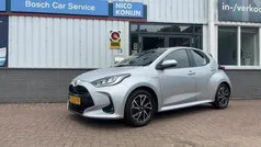 Gebruikt 2021 Toyota Yaris Plus Hatchback | € 19.900 (Eerlijke prijs)