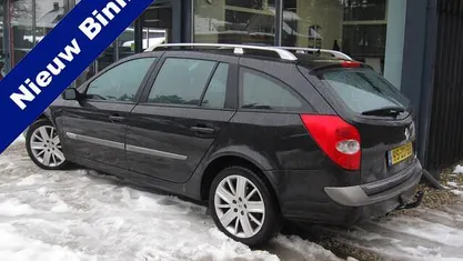 Zwart (metallic) Gebruikt 2008 Renault Laguna GrandTour Business Stationwagen | € 2.500 (Goede deal)