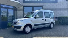 Grijs metallic Gebruikt 2007 Renault Kangoo Luxe MPV | € 4.095 (Eerlijke prijs)