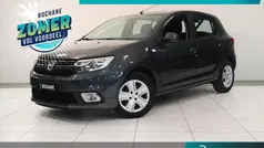 Grijs Gebruikt 2020 Dacia Sandero Comfort Hatchback | € 9.735 (Eerlijke prijs)