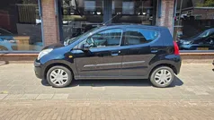 Zwart Gebruikt 2010 Nissan Pixo Acenta Hatchback | € 2.995 (Eerlijke prijs)