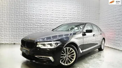 Zwart Occasion 2019 BMW 520 M Sport Sedan | € 22.999 (Super prijs)