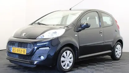 Occasion Peugeot 107 Envy 68 PK (50 kW) 2012 Hatchback