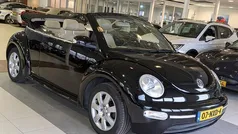 Gebruikt 2004 VW Beetle Comfortline Cabriolet | € 1.644 (Super prijs)