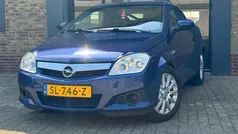 Blauw Gebruikt 2005 Opel Tigra Cabriolet | € 1.950 (Eerlijke prijs)