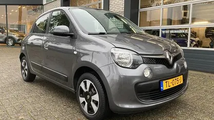 Grijs Gebruikt 2018 Renault Twingo Collection Hatchback | € 9.750 (Eerlijke prijs)