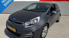 Grijs Gebruikt 2016 Kia Rio Hatchback | € 7.850 (Eerlijke prijs)
