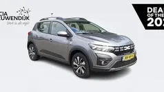 Grijs Nieuw 2025 Dacia Sandero Expression Hatchback | € 22.995 (Eerlijke prijs)