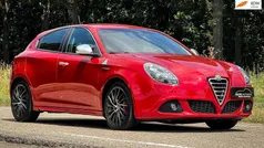 Gebruikt 2012 Alfa Romeo Giulietta Quadrifoglio Verde Hatchback | € 9.899 (Eerlijke prijs)