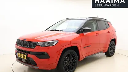 Rood Occasion 2022 Jeep Compass SUV | € 25.950 (Eerlijke prijs)