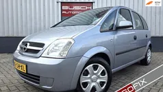 Grijs Gebruikt 2006 Opel Meriva Essentia MPV | € 2.495 (Eerlijke prijs)