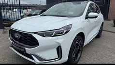 Wit Gebruikt 2024 Ford Kuga ST-Line X SUV | € 39.945 (Eerlijke prijs)