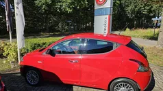 Rood Gebruikt 2013 Lancia Ypsilon Silver Hatchback | € 6.950 (Eerlijke prijs)