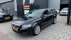 Zwart, metallic lak Gebruikt 2009 Volvo V50 Stationwagen | € 3.499 (Goede deal)