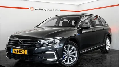 Occasion VW Passat Business 218 PK (160 kW) 2021 Grijs Stationwagen