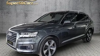 Grijs Gebruikt 2016 Audi Q7 Sport SUV | € 27.950 (Eerlijke prijs)