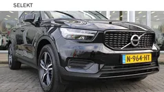 Zwart Gebruikt 2021 Volvo XC40 R-Design SUV | € 34.900 (Eerlijke prijs)