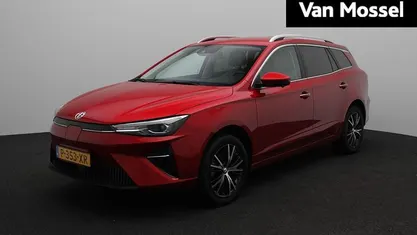 Rood Gebruikt 2022 MG MG5 EV Luxury Stationwagen | € 15.888 (Goede deal)