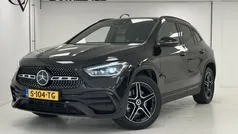 Zwart Gebruikt 2022 Mercedes GLA250 AMG line SUV | € 42.945 (Eerlijke prijs)
