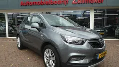 Grijs Gebruikt 2017 Opel Mokka X Selection SUV | € 15.945 (Eerlijke prijs)