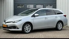 Grijs Gebruikt 2016 Toyota Auris Touring Sports Trend Stationwagen | € 12.950 (Goede deal)