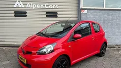 Gebruikt 2009 Toyota Aygo Hatchback | € 2.750 (Eerlijke prijs)