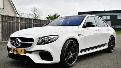 Wit Occasion 2017 Mercedes S63 AMG AMG Sedan | € 62.950 (Eerlijke prijs)