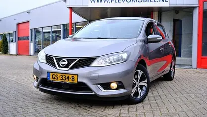 Grijs Gebruikt 2015 Nissan Pulsar Hatchback | € 9.450 (Eerlijke prijs)