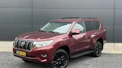 Rood Gebruikt 2023 Toyota Land Cruiser Comfort SUV | € 54.950 (Eerlijke prijs)