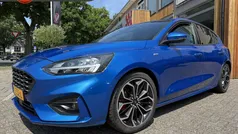Gebruikt 2019 Ford Focus ST-Line Hatchback | € 12.900 (Eerlijke prijs)