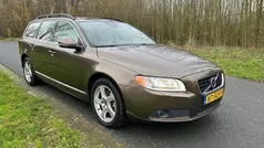 Gebruikt 2013 Volvo V70 Momentum Stationwagen | € 5.700 (Eerlijke prijs)