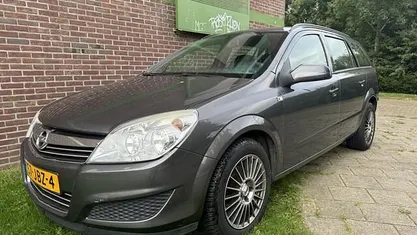 Occasion Opel Astra Essentia 116 PK (85 kW) 2009 Stationwagen
