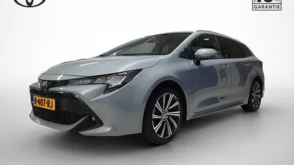 Gebruikt 2022 Toyota Corolla Stationwagen | € 27.950 (Eerlijke prijs)