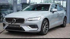 Vapour grey Gebruikt 2025 Volvo V60 Stationwagen | € 49.995 (Eerlijke prijs)