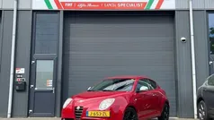 Rood Gebruikt 2009 Alfa Romeo MiTo Hatchback | € 3.450 (Eerlijke prijs)