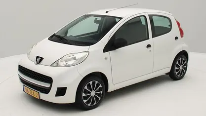 Occasion Peugeot 107 68 PK (50 kW) 2012 Hatchback