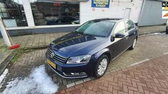 Blauw Gebruikt 2013 VW Passat Comfortline Sedan | € 8.950 (Eerlijke prijs)