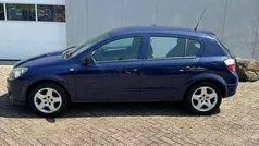 Blauw Gebruikt 2006 Opel Astra Business Hatchback | € 1.950 (Eerlijke prijs)