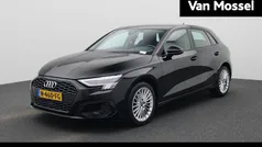 Zwart Gebruikt 2021 Audi A3 Sportback Advanced Hatchback | € 21.900 (Eerlijke prijs)