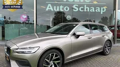 Gebruikt 2019 Volvo V60 Momentum Stationwagen | € 24.500 (Eerlijke prijs)