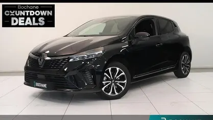 Zwart Gebruikt 2023 Renault Clio V Techno Hatchback | € 22.195 (Eerlijke prijs)