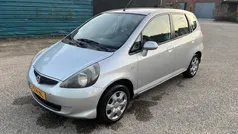 Grijs Gebruikt 2005 Honda Jazz Hatchback | € 1.999 (Goede deal)