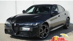 Gebruikt 2023 Alfa Romeo Giulia Competizione Sedan | € 58.900 (Eerlijke prijs)