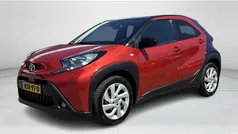 Rood Gebruikt 2022 Toyota Aygo Pulse Hatchback | € 20.880 (Eerlijke prijs)
