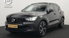 Zwart Gebruikt 2020 Volvo XC40 R-Design SUV | € 29.440 (Eerlijke prijs)