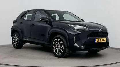 Zwart Occasion 2024 Toyota Yaris Cross SUV | € 28.999 (Eerlijke prijs)